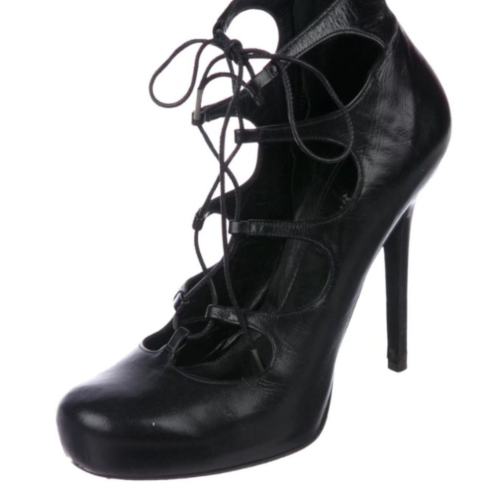 ALEXANDER MCQUEEN Leather Lace-Up Pumps